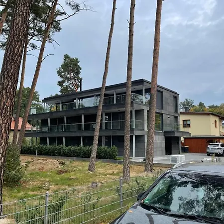 Basalt Lodge Am Lehnitzsee Oranienburg Esterno foto